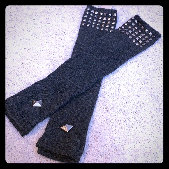 Michael Kors Studded Mittens - Picture 1 of 5